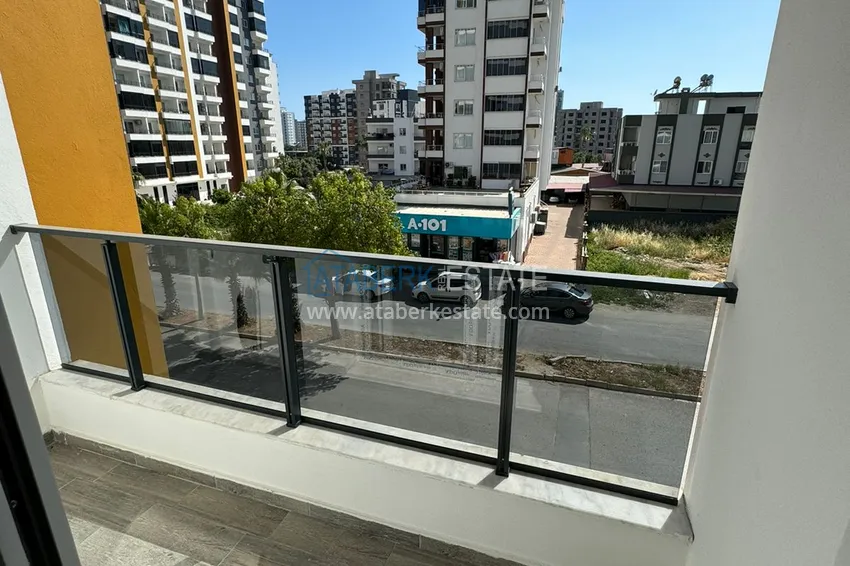 Kupuj taniej 1+1 mieszkanie w nowym kompleksie od właściciela w okolicy Tomyuk-Mersin 7 