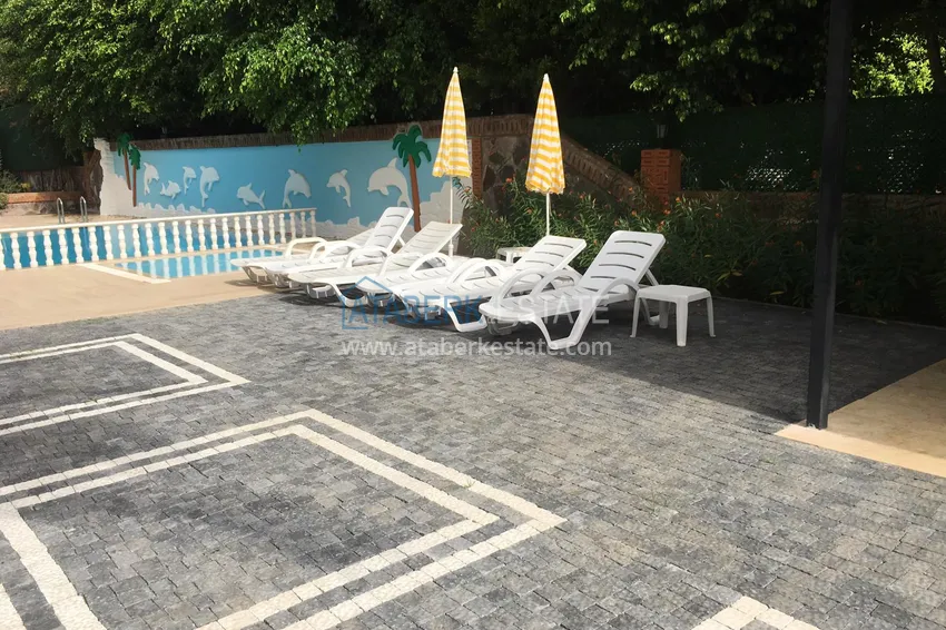 Nieruchomości w ramach obywatelstwa. Umeblowane mieszkanie w pobliżu centrum handlowego Alanium - Alanya, dzielnica Cikcilli 14 