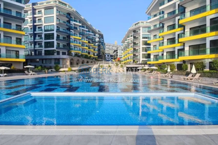 Apartament 1+1 z meblami i widokiem na morze w kompleksie przy plaży — Alanya, dzielnica Kargicak 2 