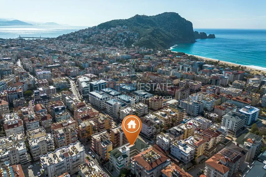 Apartament pod klucz z 1 sypialnią i przeszklonym balkonem w pobliżu plaży Kleopatra - Centrum Alanya 1 