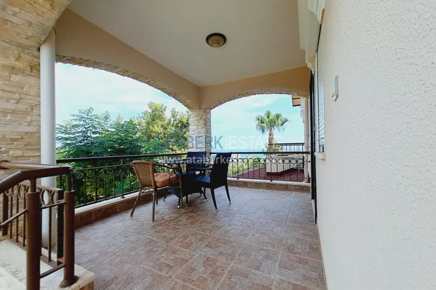 Kupuj  Dwupoziomowy apartament z meblami, oddzielną kuchnią i widokiem na morze - Alanya, dzielnica Turkler 2 