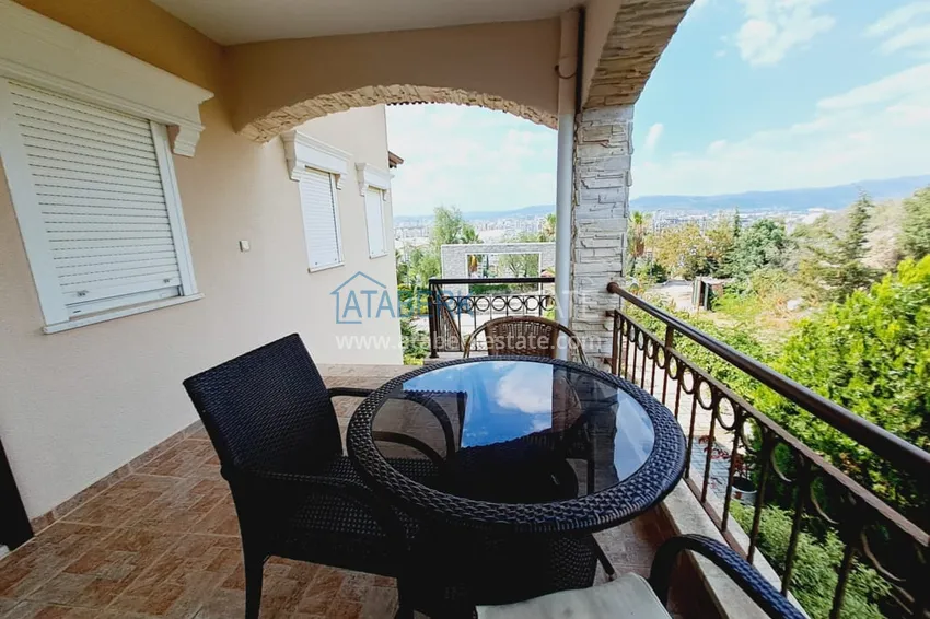 Kupuj  Dwupoziomowy apartament z meblami, oddzielną kuchnią i widokiem na morze - Alanya, dzielnica Turkler 3 