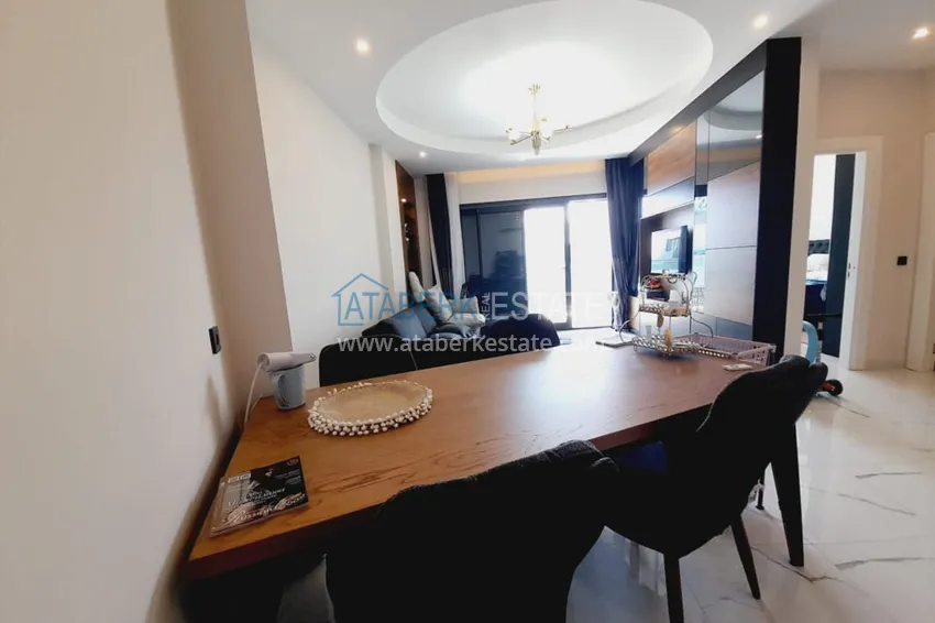 Kupuj  Apartament 1+1 z meblami i widokiem na morze w kompleksie przy plaży — Alanya, dzielnica Kargicak 1 