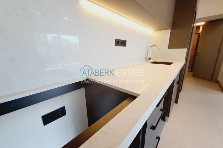 Kupuj  1+1 apartament bezpośrednio od właściciela w nowym budynku 250 od morza - Centrum Alanya 4 