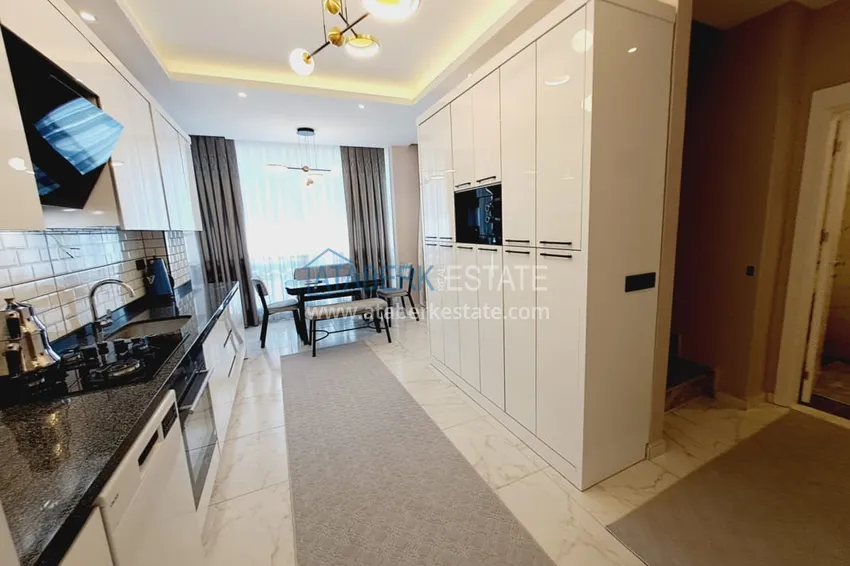 Kupuj  Umeblowany dwupoziomowy penthouse w nowoczesnym nowym kompleksie — Alanya, Mahmutlar 4 