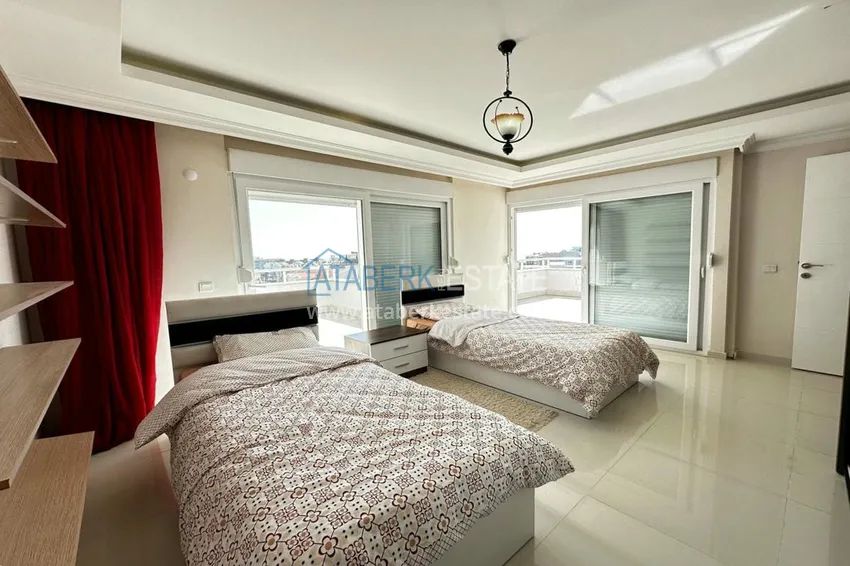 Kupuj  Dwupoziomowy penthouse z meblami i widokiem na morze. Dzielnica Tosmur, Alanya 13 