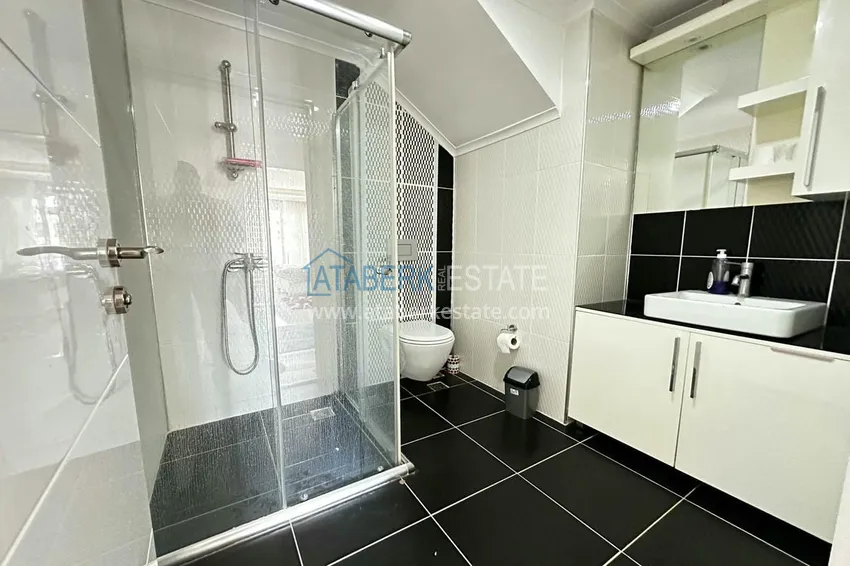 Kupuj  Dwupoziomowy penthouse z meblami i widokiem na morze. Dzielnica Tosmur, Alanya 17 