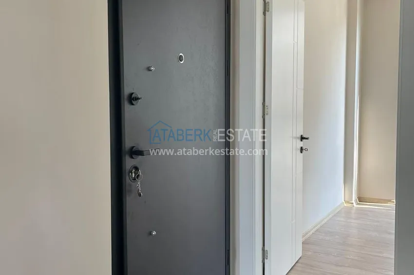 Kupuj  Apartament 1+1 w centrum Alanyi w nowym nowoczesnym kompleksie - plaża Kleopatra 1 
