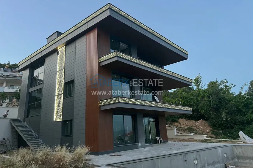 Stylowy projekt na ostatnim etapie budowy w centrum Alanyi, dzielnicy Hasbahce 2 