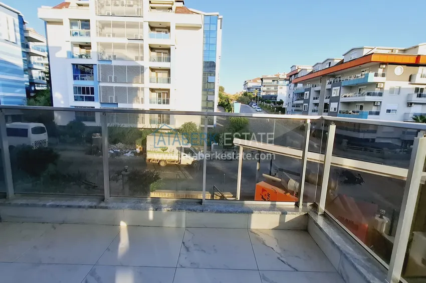Kupuj  Gotowe mieszkanie 1+1 w młodym kompleksie — Alanya, dzielnica Kestel 13 