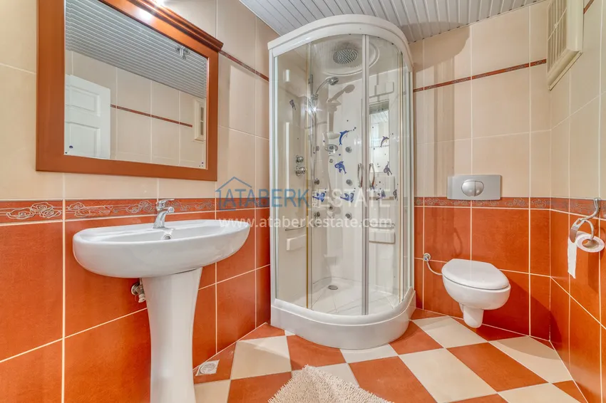Kupuj  Liniowy pięciopokojowy apartament pod klucz z oddzielną kuchnią w centrum Alanyi 12 