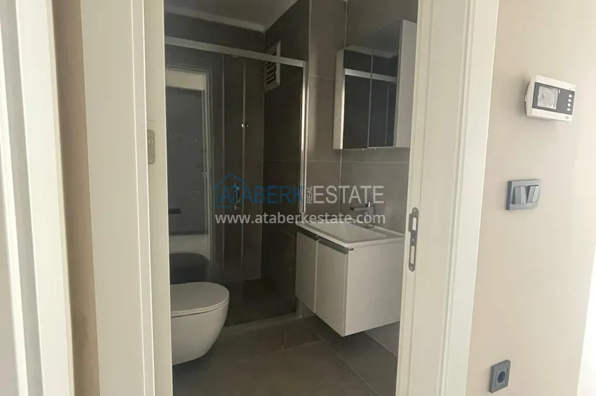 Kupuj  Apartament 1+1 w centrum Alanyi w nowym nowoczesnym kompleksie - plaża Kleopatra 28 