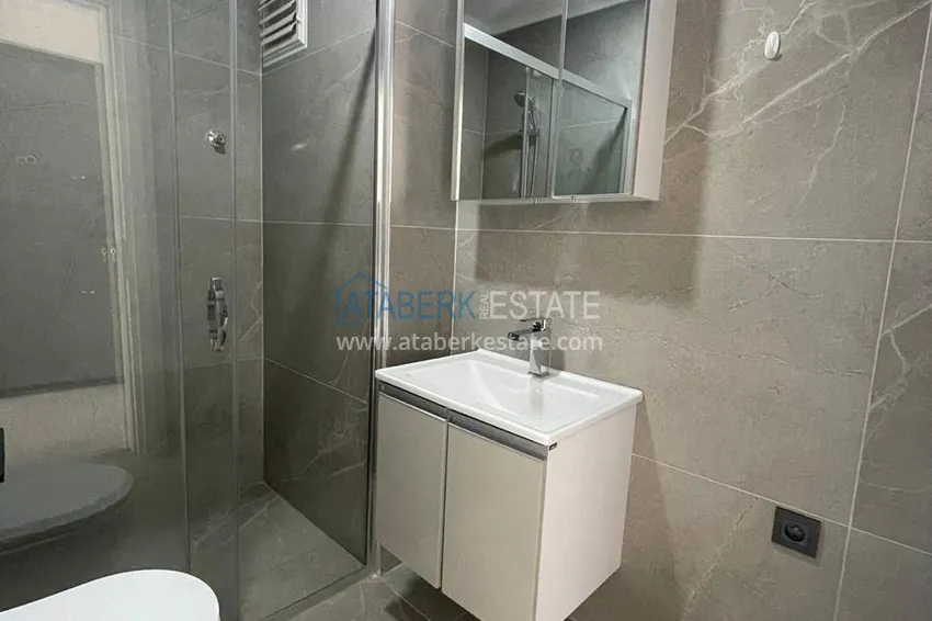 Kupuj  Apartament 1+1 w centrum Alanyi w nowym nowoczesnym kompleksie - plaża Kleopatra 30 