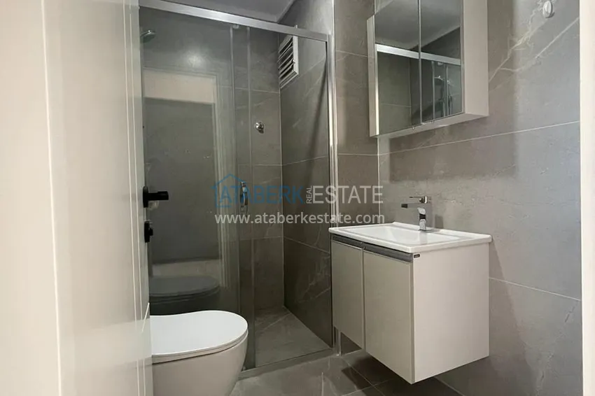 Kupuj  Apartament 1+1 w centrum Alanyi w nowym nowoczesnym kompleksie - plaża Kleopatra 31 