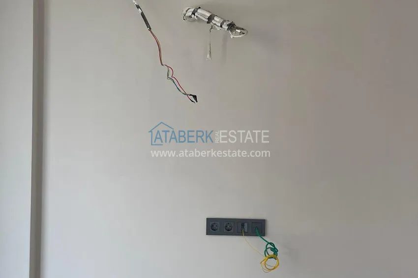 Kupuj  Apartament 1+1 w centrum Alanyi w nowym nowoczesnym kompleksie - plaża Kleopatra 35 