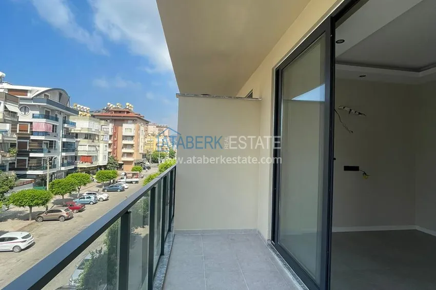 Kupuj  Apartament 1+1 w centrum Alanyi w nowym nowoczesnym kompleksie - plaża Kleopatra 37 