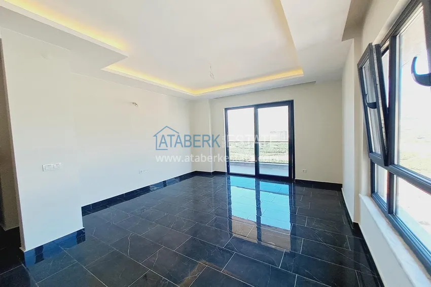 Kupuj  Pilna sprzedaż! Luksusowy dwupoziomowy penthouse z widokiem w Alanya, dzielnica Mahmutlar 3 