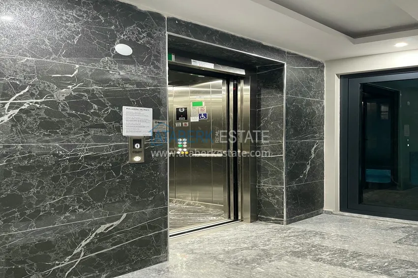 Apartament 1+1 w centrum Alanyi w nowym nowoczesnym kompleksie - plaża Kleopatra 3 