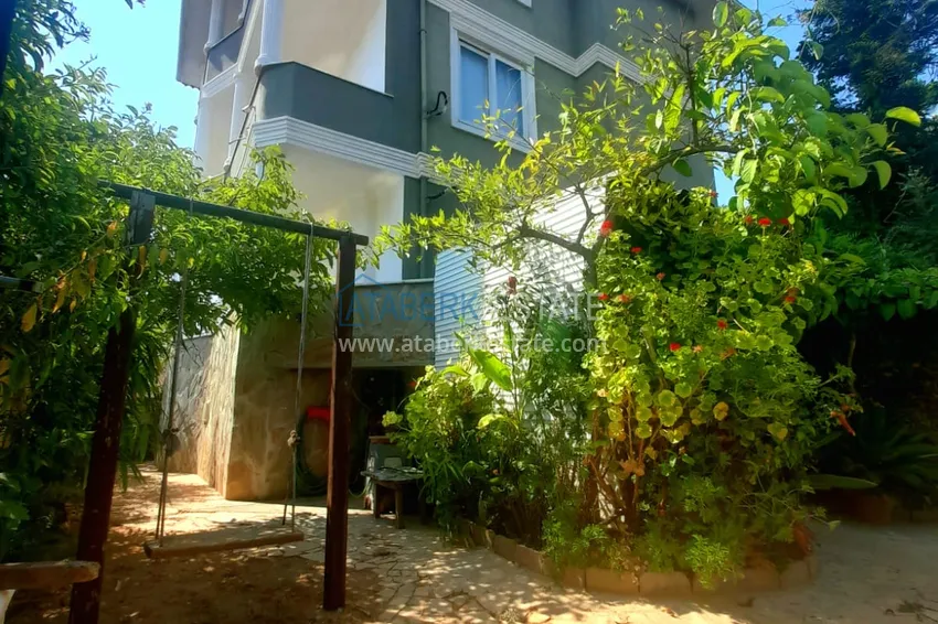 Trzypoziomowa willa z prywatnym ogrodem i widokiem na morze w Konakli, Alanya 4 