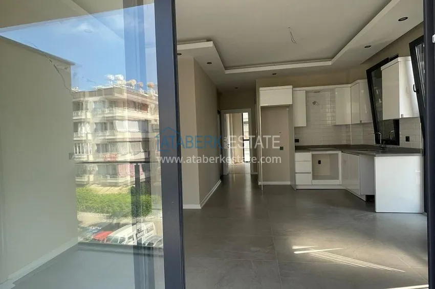 Kupuj  Apartament 1+1 w centrum Alanyi w nowym nowoczesnym kompleksie - plaża Kleopatra 40 