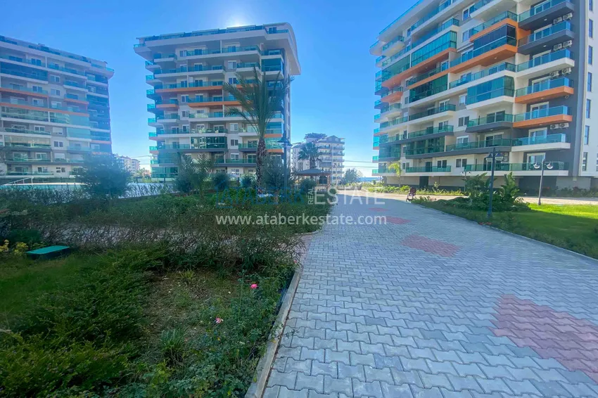 Umeblowane mieszkanie z jedną sypialnią w rezydencji z infrastrukturą hotelową — Alanya, dzielnica Avsallar 10 