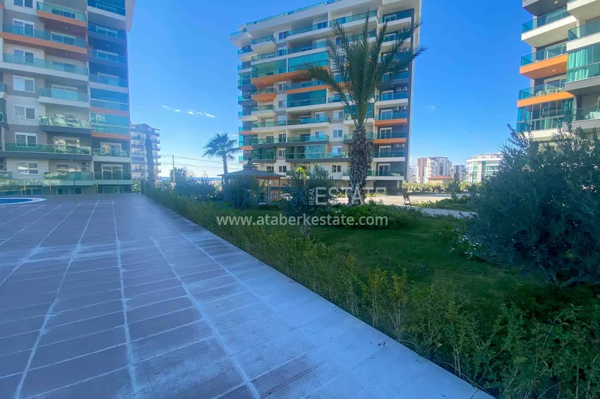 Umeblowane mieszkanie z jedną sypialnią w rezydencji z infrastrukturą hotelową — Alanya, dzielnica Avsallar 11 