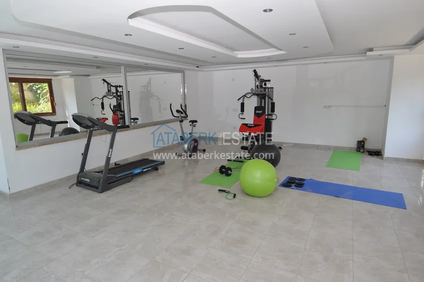Apartament dwupoziomowy z meblami, oddzielną kuchnią i widokiem na góry — dzielnica Kestel, Alanya 10 