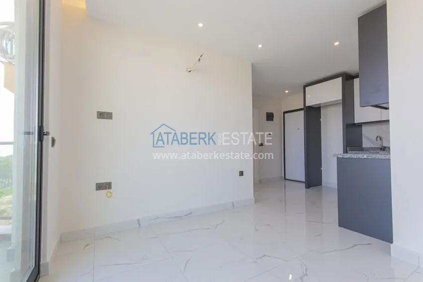 Kupuj  Dobrze wykończony apartament z 1 sypialnią i widokiem na morze, dzielnica Avsallar — Alanya 13 