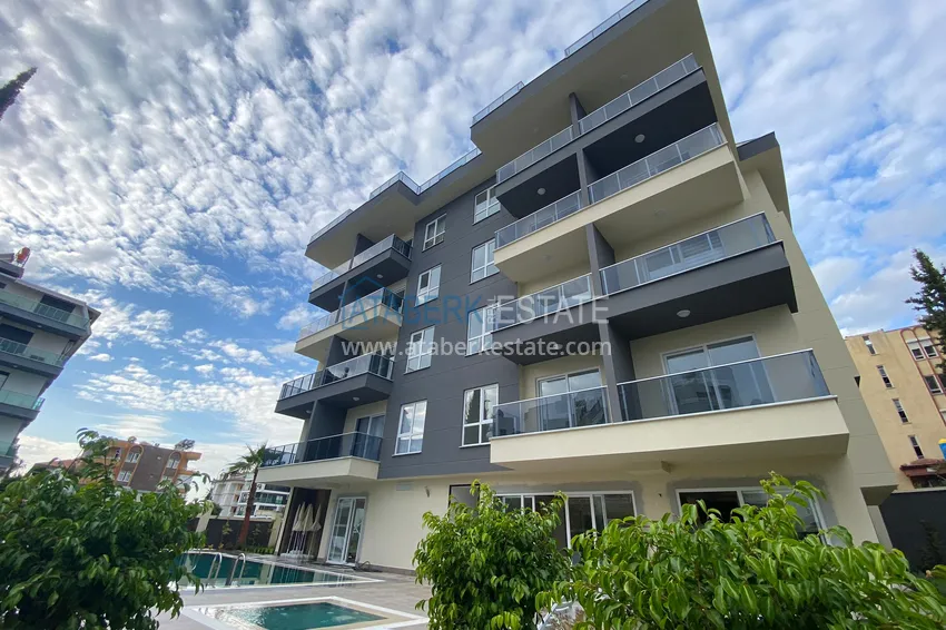 Dwupoziomowy penthouse z meblami od właściciela w Avsallar, Alanya 1 