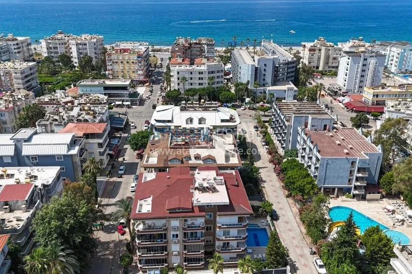 Umeblowane mieszkanie zaledwie 150 metrów od morza, dzielnica Oba — Alanya 2 