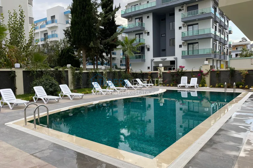Dwupoziomowy penthouse z meblami od właściciela w Avsallar, Alanya 2 