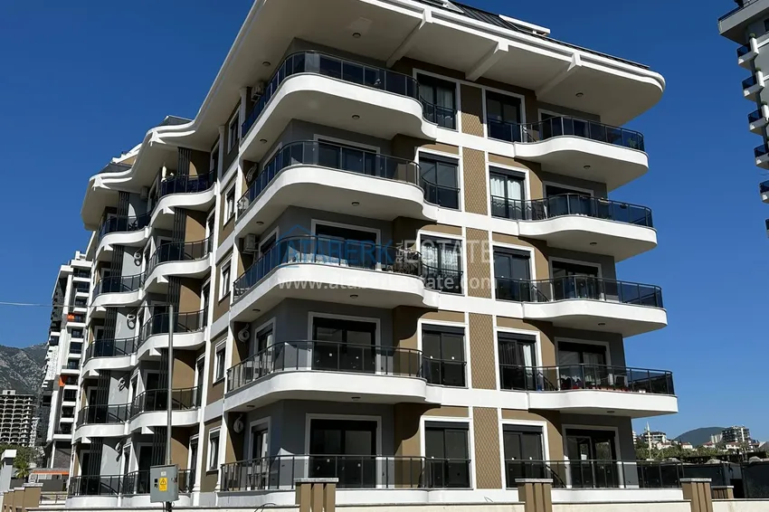 Luksusowy duplex z oryginalnym wnętrzem — nowe budynki w Alanyi, dzielnica Mahmutlar 4 