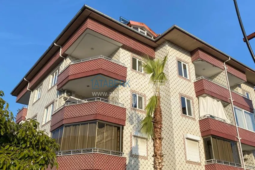 Mieszkanie z jedną sypialnią w przytulnym kompleksie mieszkalnym. Nadaje się do zezwolenia na pobyt. Dystrykt Oba, Alanya 7 