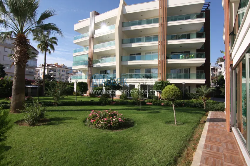 Apartament dwupoziomowy pod klucz w okolicy Oba w komfortowym kompleksie rodzinnym  7 