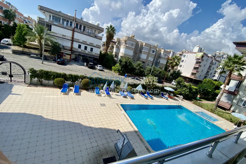 Kupuj  Mieszkanie z jedną sypialnią w przytulnym kompleksie mieszkalnym. Nadaje się do zezwolenia na pobyt. Dystrykt Oba, Alanya 9 