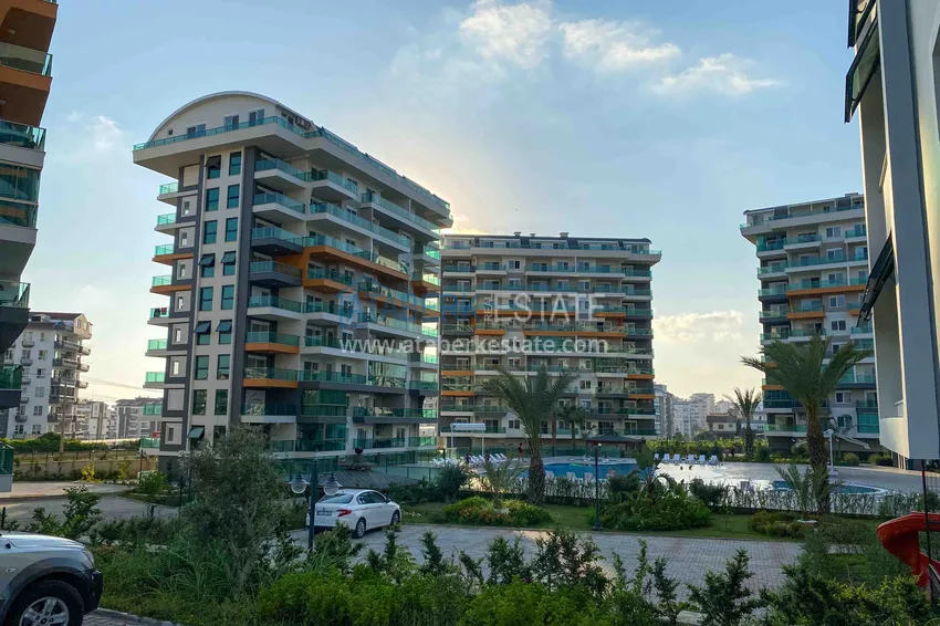 Umeblowane mieszkanie z jedną sypialnią w rezydencji z infrastrukturą hotelową — Alanya, dzielnica Avsallar 9 
