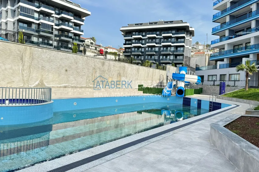 Dwupoziomowy penthouse z widokiem na morze i góry w nowym kompleksie — Alanya, dzielnica Kargicak 7 