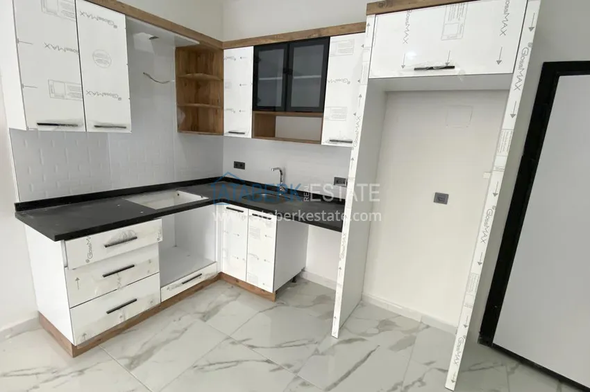 Kupuj  Luksusowe nieruchomości w Kargicak — luksusowe apartamenty  4 