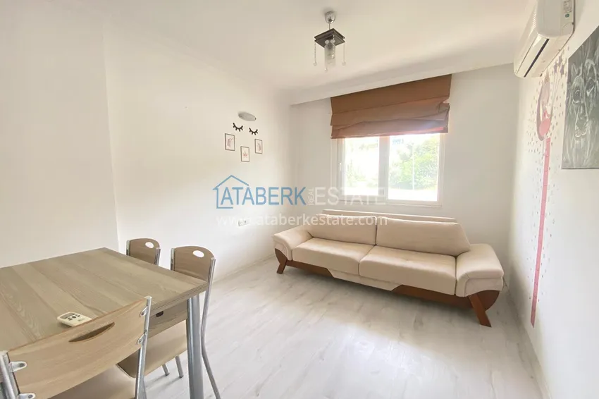 Kupuj  Dwupoziomowy penthouse w Cikcilli, Alanya umeblowany w małym kompleksie  12 