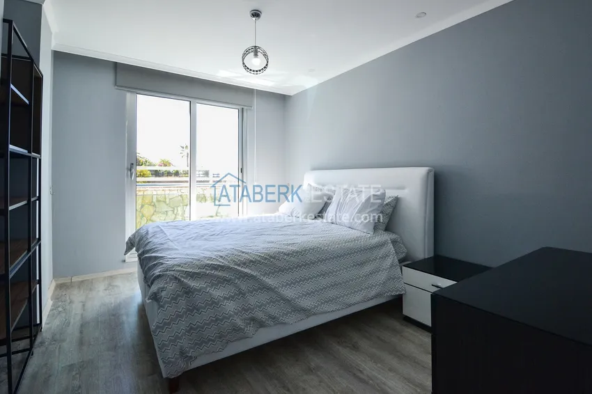 Kupuj  Umeblowany apartament z dwiema sypialniami i widokiem na morze w Kargicak, Alanya 11 