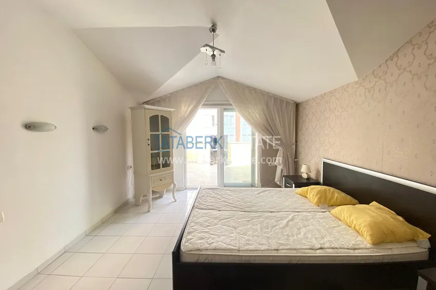 Kupuj  Dwupoziomowy penthouse w Cikcilli, Alanya umeblowany w małym kompleksie  16 