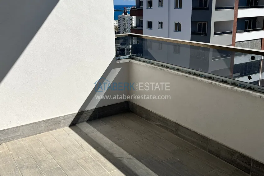 Kupuj  Trzypokojowy penthouse z przepięknym widokiem na morze w Mersin, Arpacbakhshish 15 