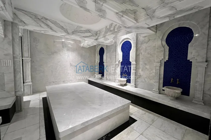 Apartament 1+1 z meblami i widokiem na góry w kompleksie z infrastrukturą hotelową, dzielnica Mahmutlar — Alanya  20 