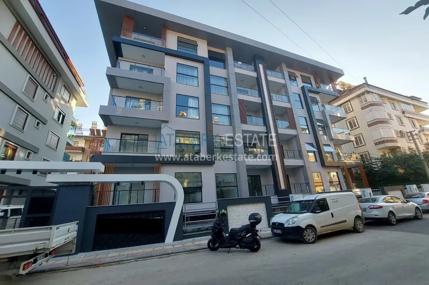 Umeblowane mieszkanie z jedną sypialnią w nowym kompleksie w centrum Alanya 1 