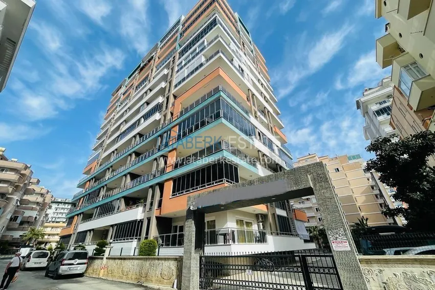 Duplex w Mahmutlar z meblami, widokiem na morze i góry 1 