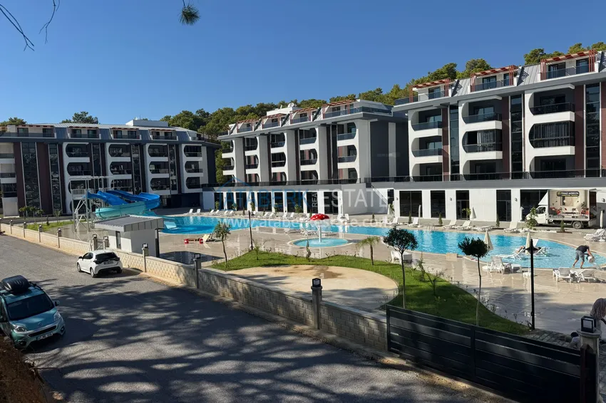 Dwupokojowy apartament z tarasem o powierzchni 14 m2 w nowym ekskluzywnym kompleksie — Avsallar, Alanya 1 