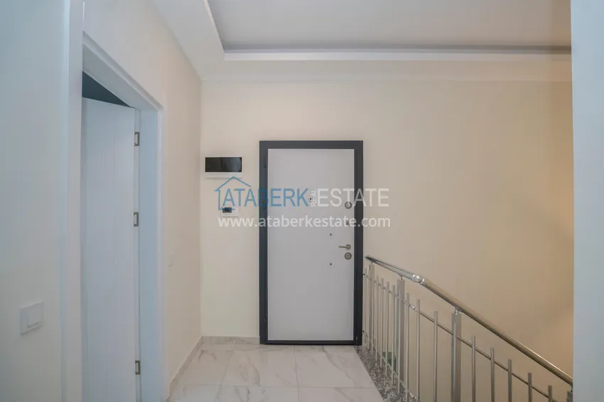 Kupuj  Odwrotny duplex z widokiem na morze w Alanyi, dzielnica Kestel  1 