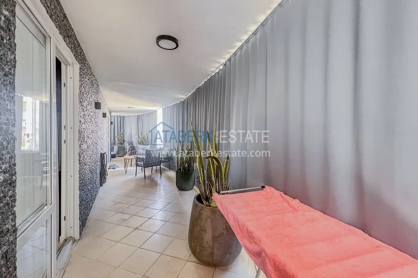 Kupuj  Apartament z dwiema sypialniami z nowymi meblami i przeszklonym balkonem w Mahmutlar 26 