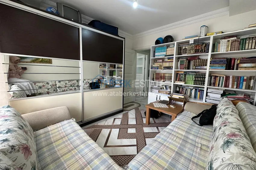 Kupuj  Apartament w centrum Alanyi z oddzielnymi meblami kuchennymi i widokiem na góry  2 
