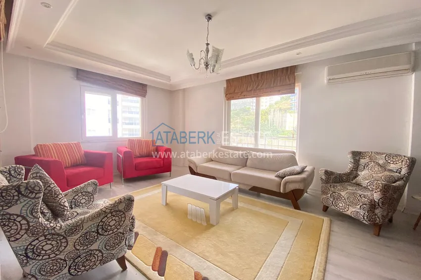 Kupuj  Dwupoziomowy penthouse w Cikcilli, Alanya umeblowany w małym kompleksie  3 